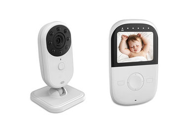 LA CHINE Récepteur sans fil DVR 2.4G de moniteur de bébé de Digital de surveillance à la maison à distance de quatre écrans fournisseur